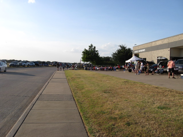 617x456 pixels (101K)